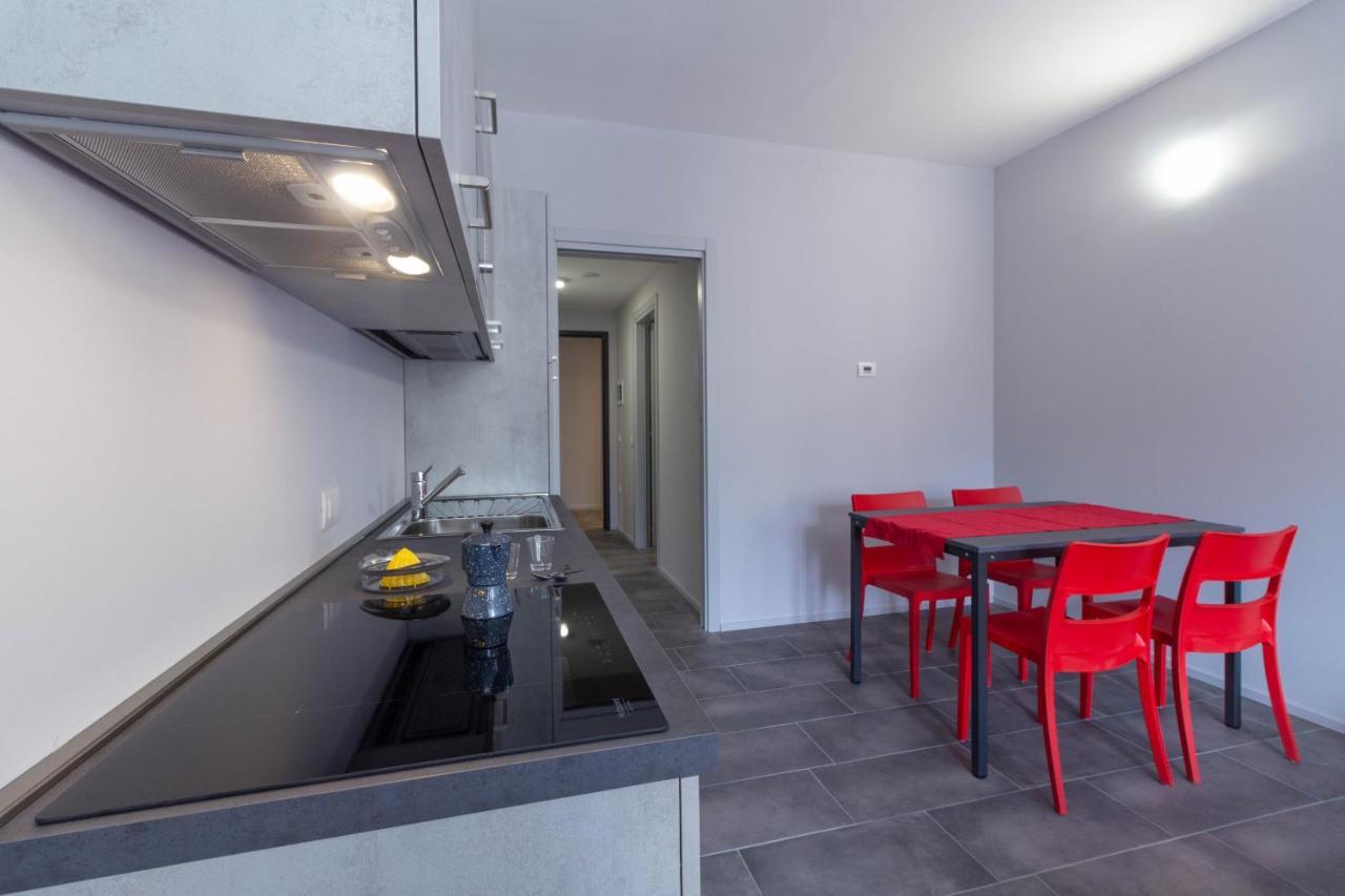 Appartamento Papavero - Affitti Brevi Italia Lecco Luaran gambar